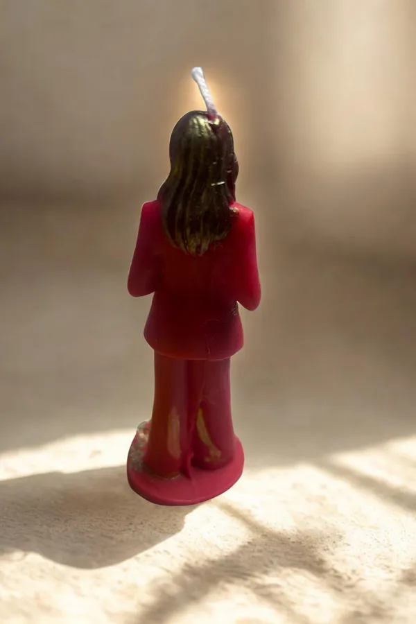 Boss_Babe_Candle_Soy_Wax_Lady_Boss_Figurine_Rose_Garden_Fragrance_Corporate_Special_Gifting